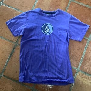 Volcom medium purple T-shirt